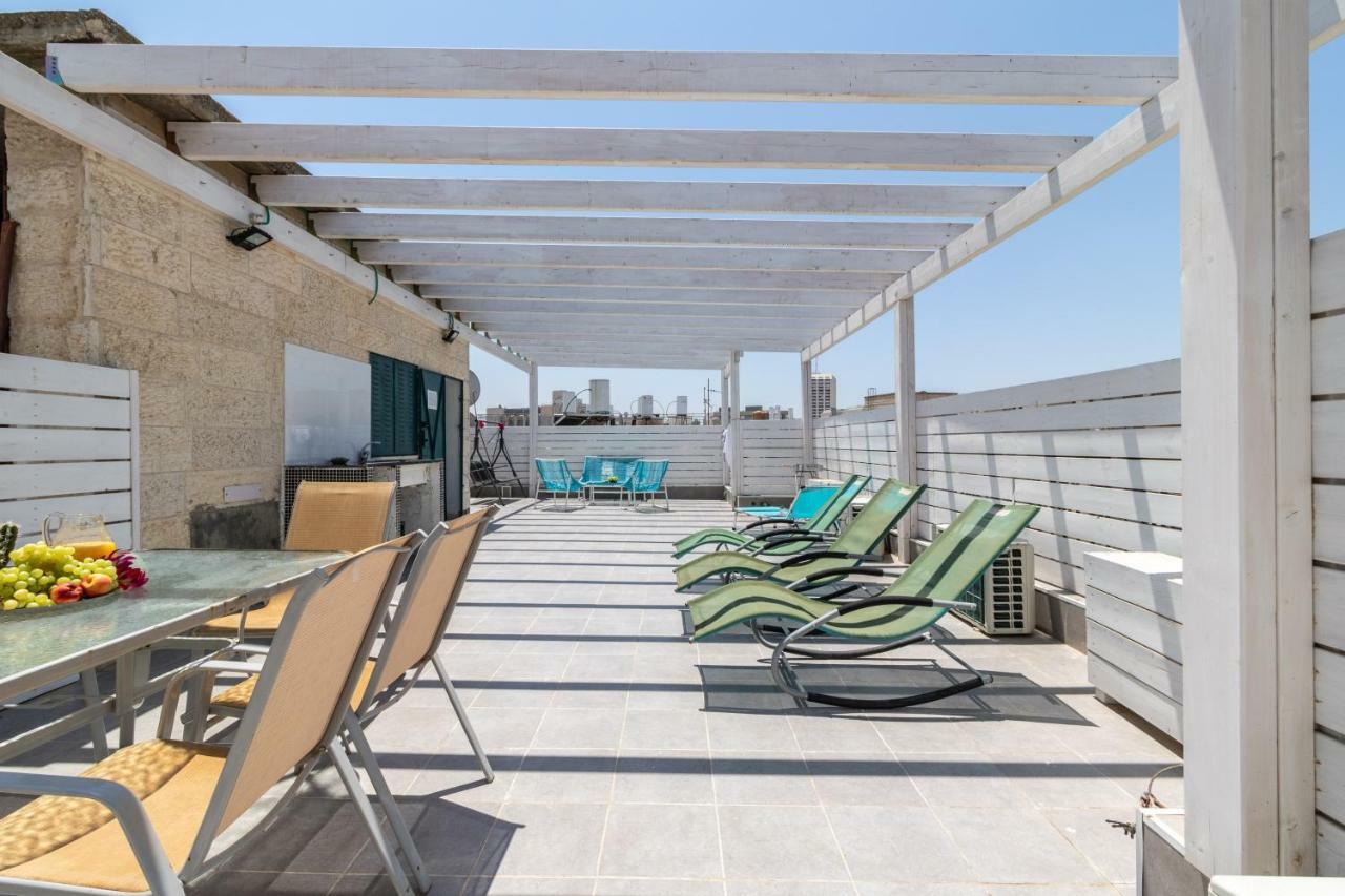 Hahavatselet Suite - Isrentals Jerusalem Exteriör bild